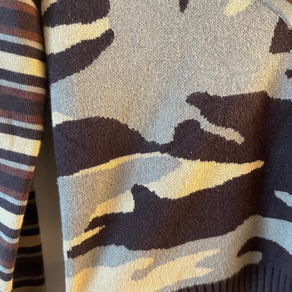 BDG Addison V Neck Ribbed Knit Sweater - Small - Picture 3 of 8